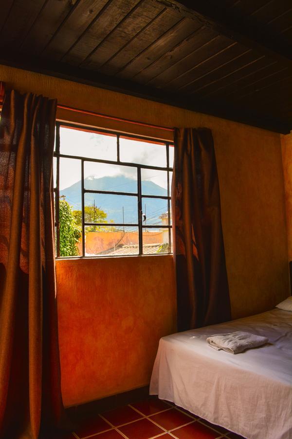 Hotel Don Pedro Antigua Room photo
