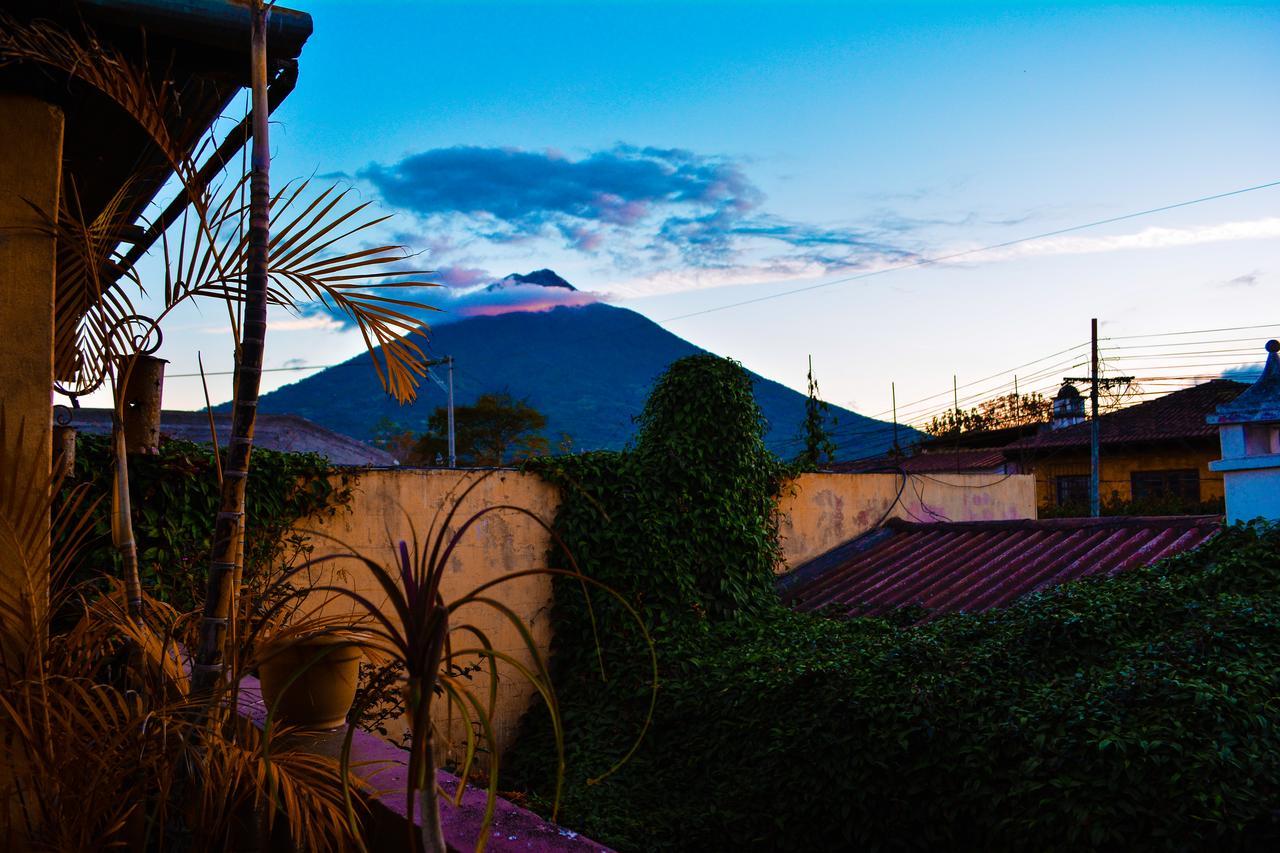 Hotel Don Pedro Antigua Exterior photo
